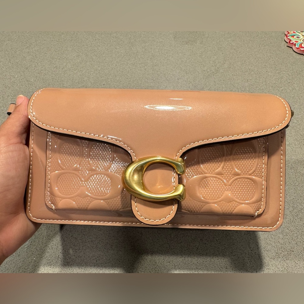 Coach Tabby Shoulder In Signature Leather